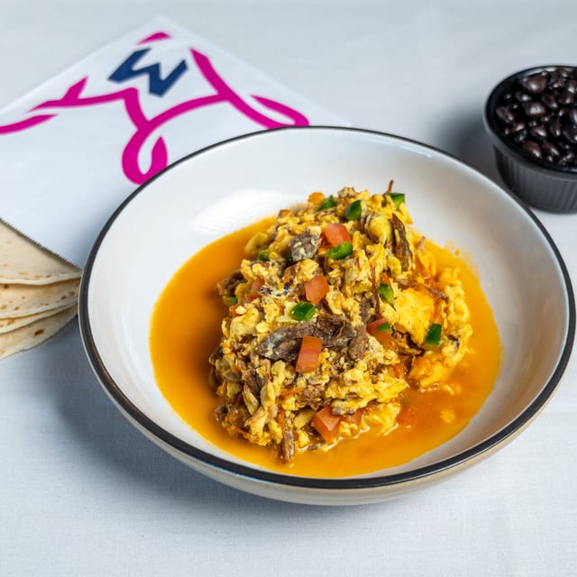 Huevos con Machaca.