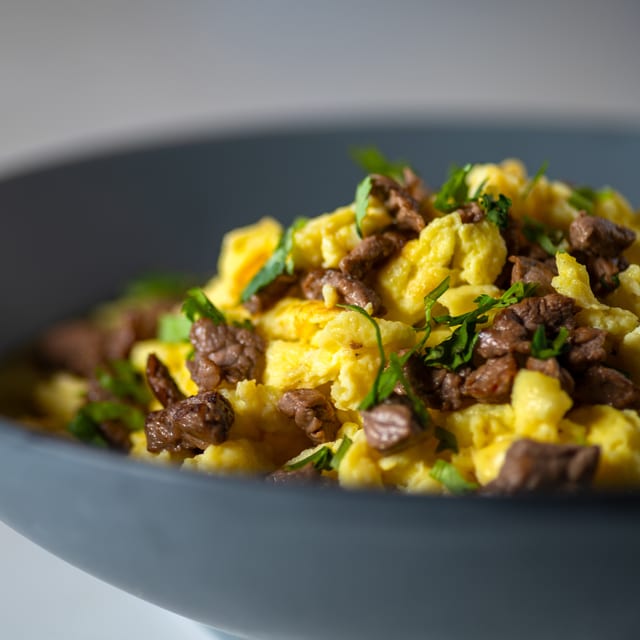 Huevos Aporreados with Sirloin.